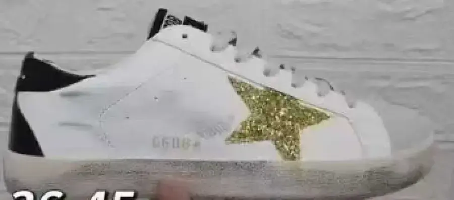 GOLDEN GOOSE 슈퍼스타 계열 3번째 상품사진